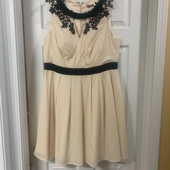 Chi Chi London Dresses & Skirts - Chi Chi London elegant black and white dress with lace detail